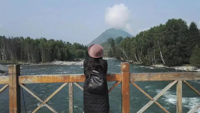 母狗般的教师和妈妈:夫妻双方是同一个学校的老师是什么感受？