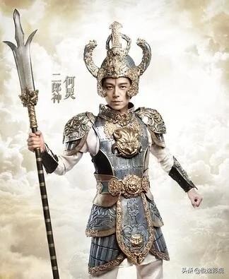 《西游记》中,代表天庭最高武力值的究竟是真武大帝还是二郎神？
