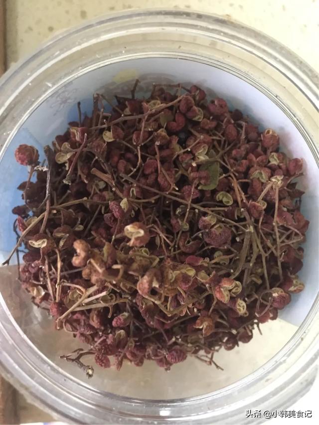 怎样才能做好麻辣烫的汤底？