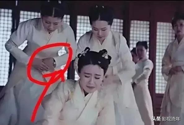 李曼图片:对于电视剧或电影里的穿帮情节，你怎么看