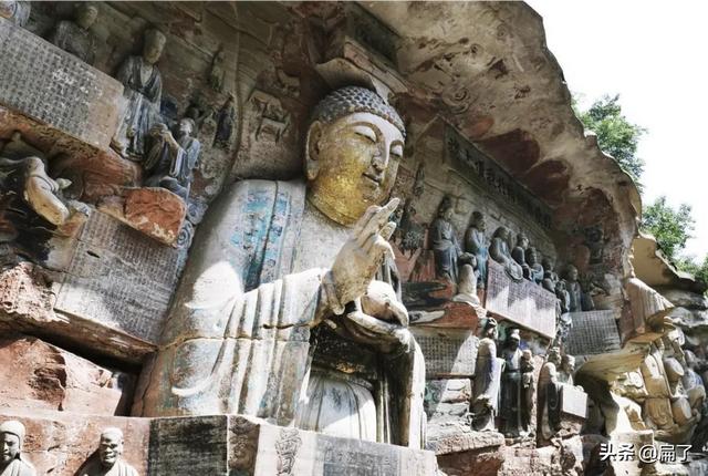 大足石刻简介:请问一下，重庆的大足石刻景区怎么样？