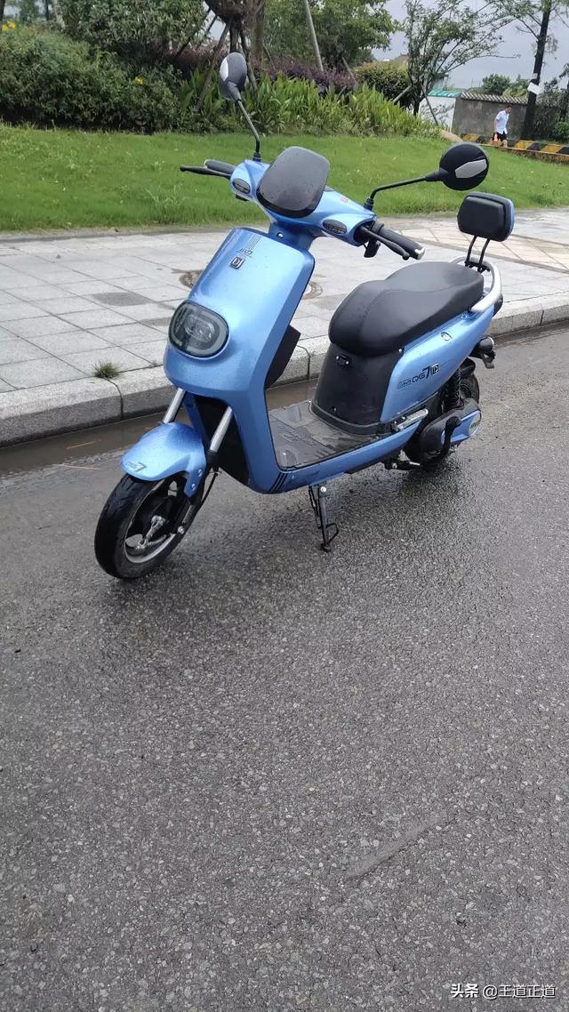 电动车哪个牌子好最近想要入手一台小牛雅迪松吉小刀预算2500左右