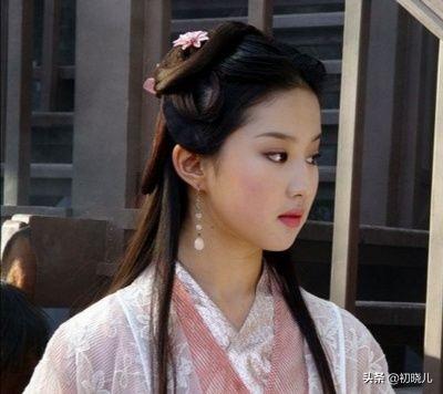 酥菲灵毒二代:《天龙八部》中阿朱明明可以避免悲剧的，为什么非要扮段正淳？