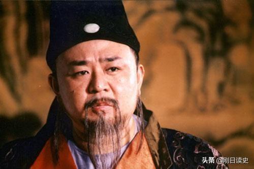 武则天称帝15年，82岁把江山还给李唐后没了权力，为何却无人动她？插图40