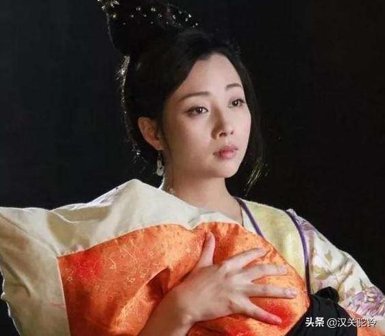 为何古代大户人家都要雇奶娘,而不是自己亲喂？