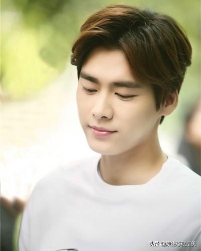 杨幂李易峰结婚了:李易峰和杨幂是你们曾经期待在一起的“cp”吗？