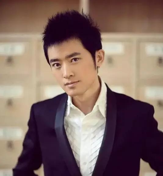 释延能:有没有人见过明星本人跟照片有什么区别
