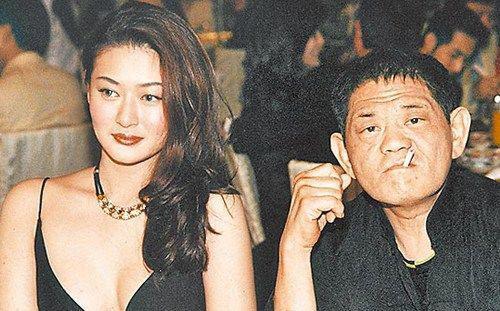 陈宝莲图片:农村俗语：“贪酒不顾人，贪色不顾身，贪财不顾亲”是什么意思呢