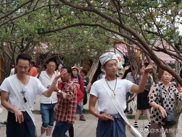 导盲犬珍妮 武汉:导盲犬珍妮哭泣视频 最近有个文件，剔除六畜中的狗，你有何感想？