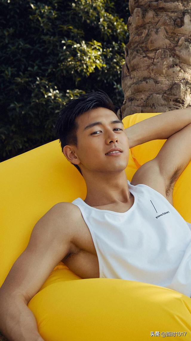 张云龙个人资料简介:李现是谁怎么现在00后、90后、80后的女孩都粉