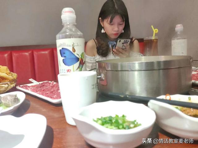 为什么漂亮女人阴气重,为什么感觉越漂亮的女人情路越坎坷？