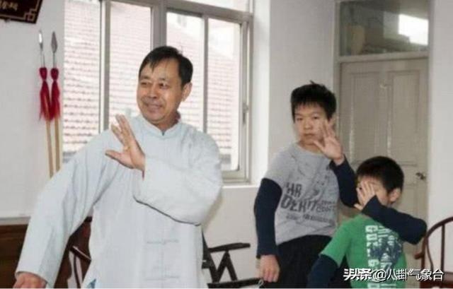 太极大师马保国简介:马保国大师的浑元形意太极，是耍浑，还是真的“太急”？