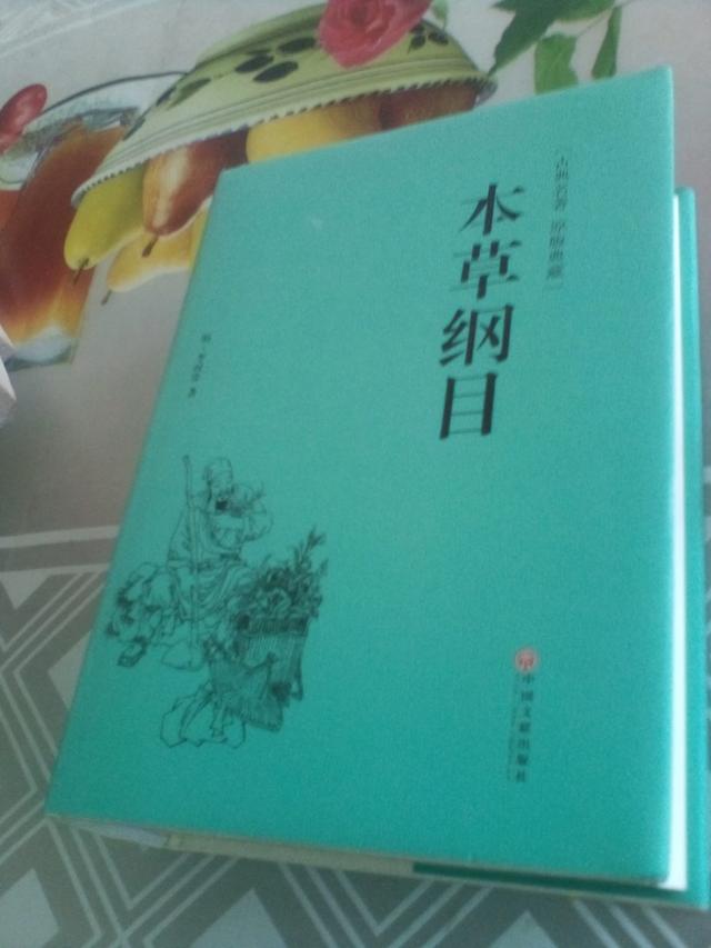 印尼红毛猩猩被强迫:电影【猩球崛起2】科巴为什么把他儿子从楼上扔下去摔死？