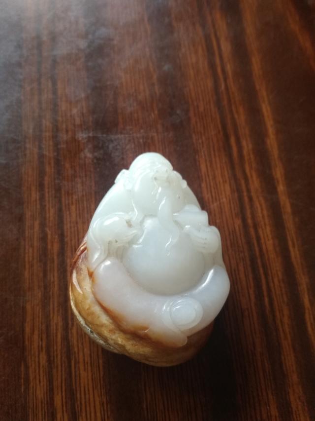 一般玉石怎么鉴别,如何判断一块石头是否是玉石？