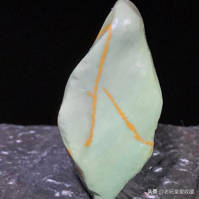 有玉的石头有啥特点,值的收藏的石头有哪些特点？