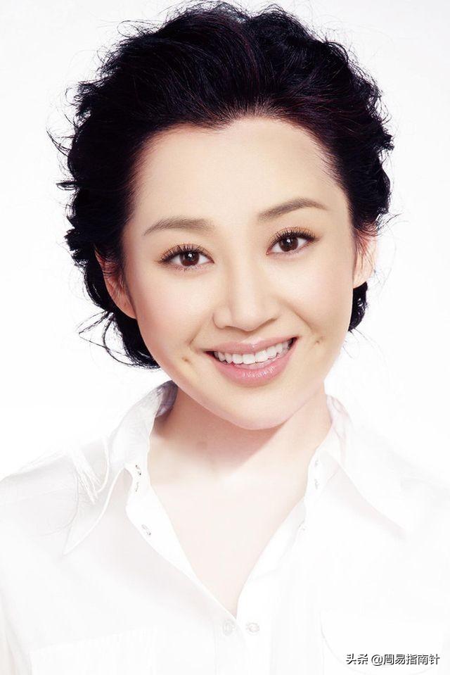 哪些女星可以称得上你心目中的女神？
(图30)