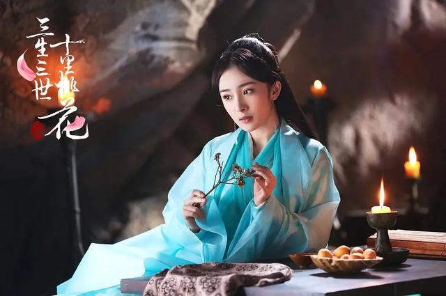 周冬雨我太娘了:《奇葩说》中的周冬雨说自己因为一两句话被骂惨了，她说了什么？