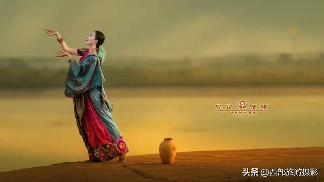 西施美容:秀色掩今古，荷花羞玉颜。如何拍摄出其意境美感？
