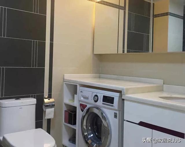 洗衣机放在家里什么位置，洗衣机应放在屋子的什么位置