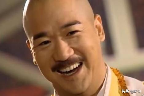 倚天屠龙记里，成昆拼尽全力能否打赢杨逍范遥联手？