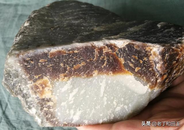 什么玉有收藏价值,什么样的且末玉有收藏价值？