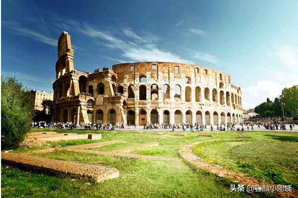 世界十大著名建筑图片，意大利十大建筑:比萨斜塔上榜，意大利标志性的建筑有哪些呢