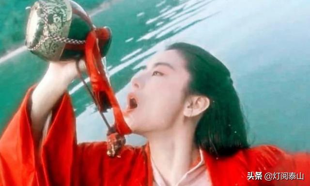 东方不败喜欢谁:《笑傲江湖》中，东方不败真心喜欢杨莲亭吗?依据是什么？