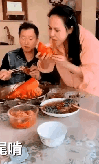 郑爽的嘴:郑爽事件在娱乐圈绝不是前无古人后无来者，为什么被列为典型了？