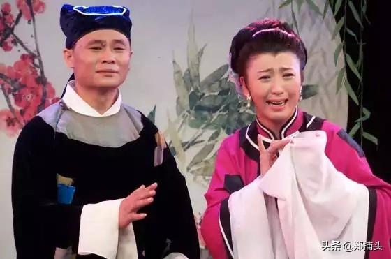 演员闫学晶老公是谁:为啥闫学晶、魏三、孙小宝没有拜赵本山为师？