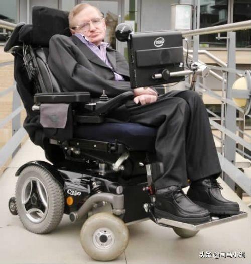 霍金怎么说话:霍金做过哪些贡献，你们怎么看