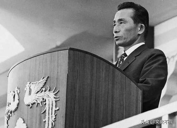 蒋雨熙:朴正熙、朴槿惠父女都当过韩国总统，他们执政时表现如何？