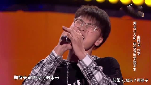 刘佳琪:女孩子为什么很多都迷李佳琦？