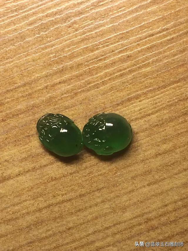 翡翠手镯回收值钱吗,翡翠手镯戴着小了，还卖不出去该怎么办？