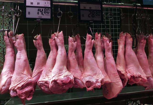生猪养殖企业的难点，生猪价格大跌超50%，养殖户亏损严重，哪些因素蚕食养殖利润？