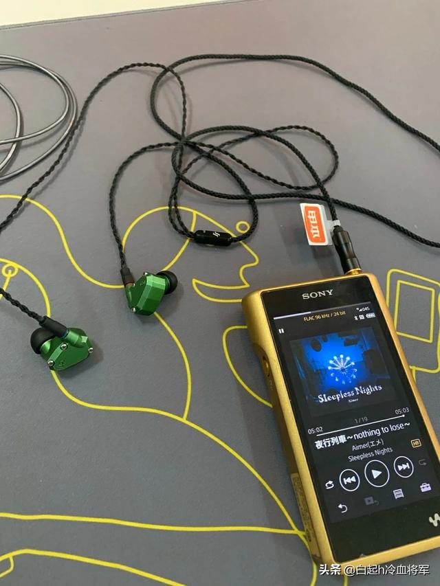 有HIFI的手机,应该配个什么样的耳机才能听到最好的音质效果？