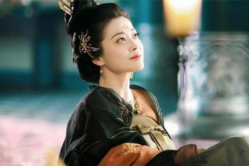 陈文帝陈蒨:在南朝皇帝陈霸先死后，其侄子陈蒨的皇位又是怎么来的？
