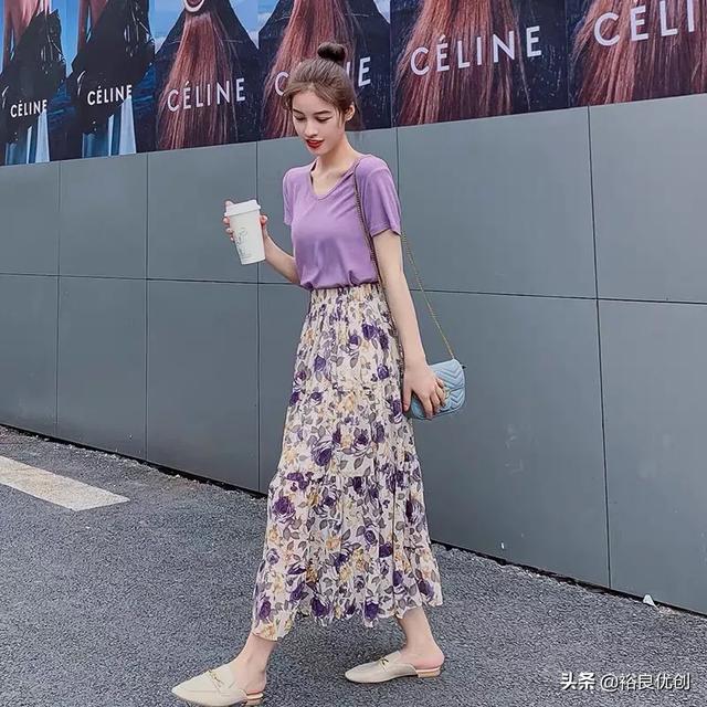 很随意的配搭(随意配搭什么衣服都美观)