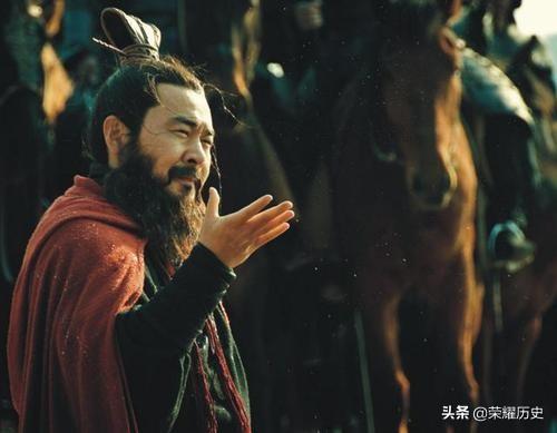 说曹操曹操到的典故:“说曹操曹操到”出自哪里？