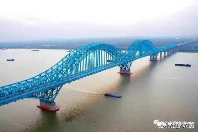 亚马孙河流量大的原因:为什么亚马逊河不能架桥？