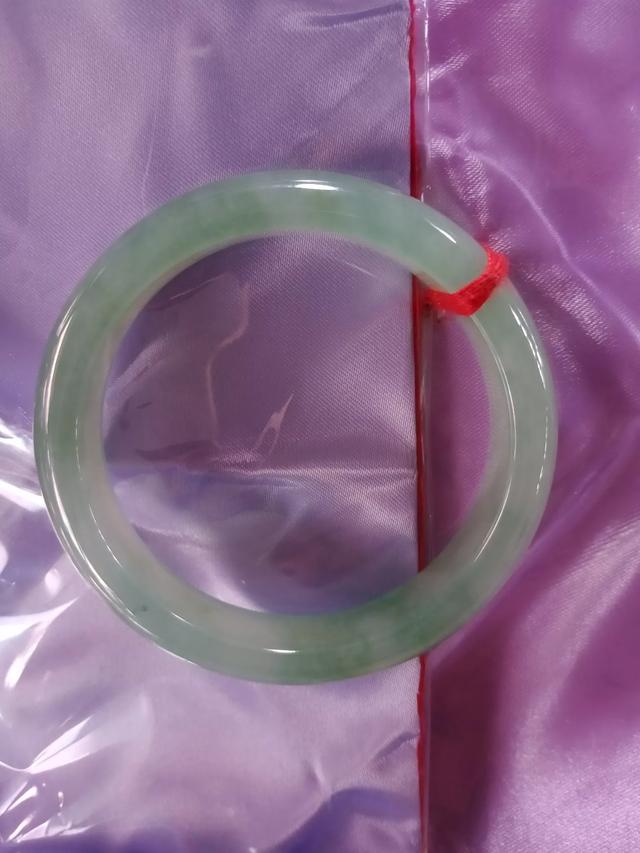 国内哪里买玉镯子便宜,买1000以下玉镯应该在哪里购买？