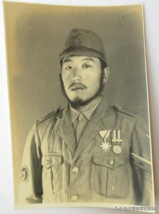 二战时期日本人鼻下都留着一撮胡子现在为什么不见了