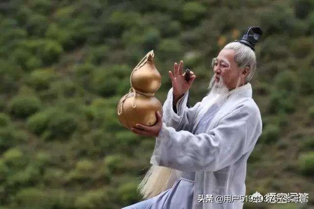 每个人都有优点和缺点,请问你最大的优点和最大的缺点是什么？