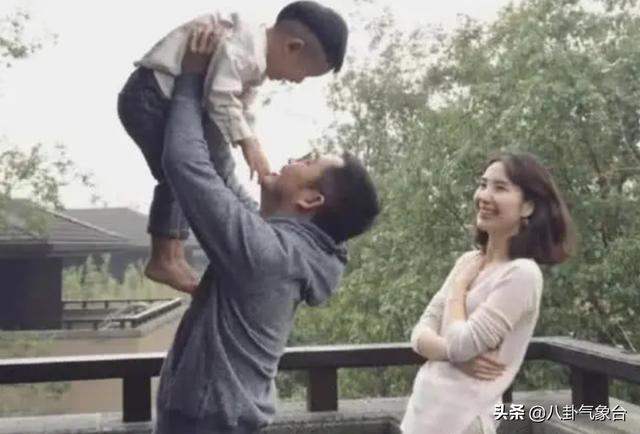 沈玉琳芽芽:总裁夫人花花董花花35天后更新动态晒美照，背后有什么深意吗？