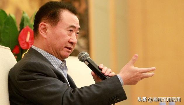 王健林老婆是谁:王健林负债4205亿从，己跌落首富神坛，其中经历了什么？