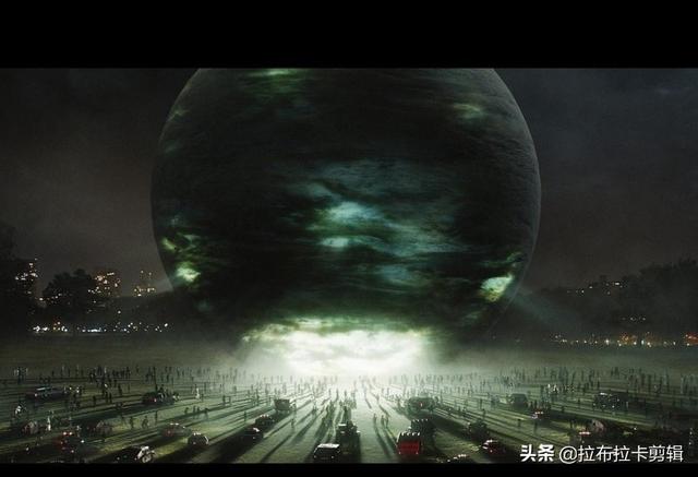 ufo打仗视频:有哪些好看的与外星人打仗的科幻电影？