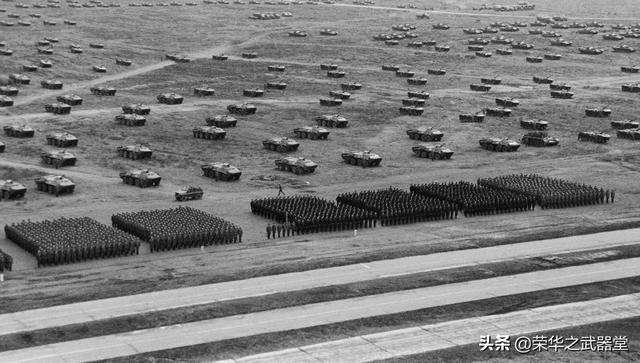 当今俄罗斯在常规战中打得过40年前的苏联吗？