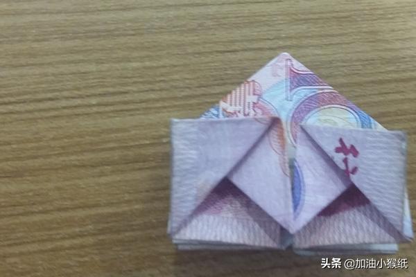 用钱做的鲜花,如何把花出去的钱赚回来？