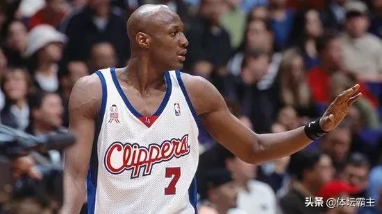 艾尔哈灵顿姚明:艾尔 哈灵顿 NBA中有实力却从未入选过全明星，你最先想到的球员是谁？
