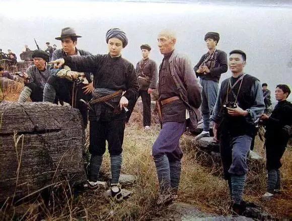 湘西土匪:湘黔边界，有哪些比较有名的土匪？
