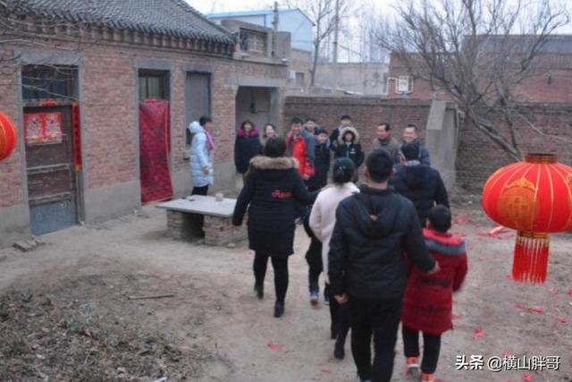 石家庄警犬图片:石家庄警犬训练基地 石家庄今年过年还可以串门吗？